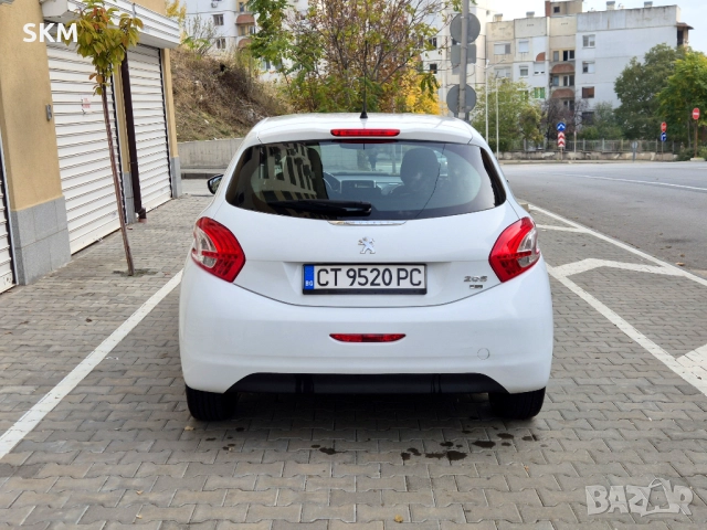 Peugeot 208 1.6HDI 92HP, снимка 5 - Автомобили и джипове - 52206849
