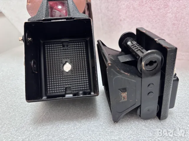 Стар, ретро Немски Фотоапарат Altissa Box 1951 год., снимка 13 - Антикварни и старинни предмети - 56007376
