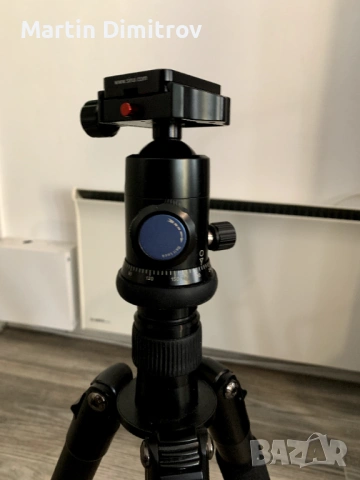 Статив Sirui ET-2204, снимка 3 - Чанти, стативи, аксесоари - 53042438