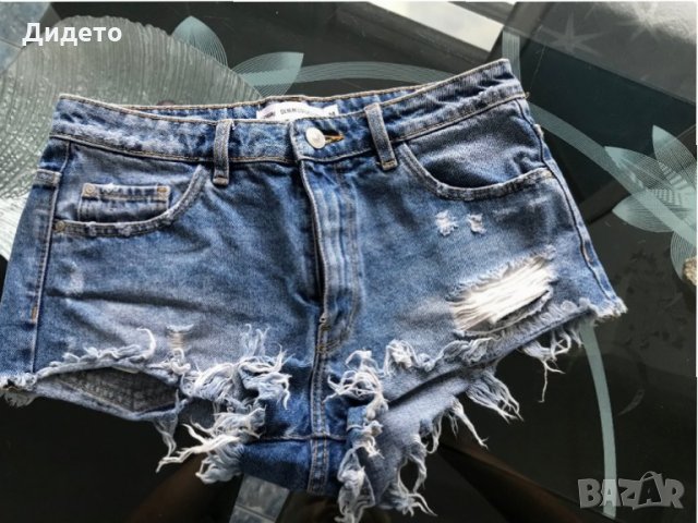 Къси дънкови панталонки, снимка 1 - Къси панталони и бермуди - 29591883