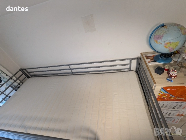 Двуетажно легло IKEA с бюро, включен матрак., снимка 7 - Спални и легла - 52385128