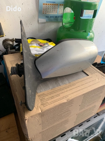 Стоп и огледало сиво за Рено лагуна , снимка 6 - Части - 52552359