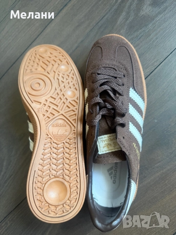 Нови кецове Adidas 37 номер , снимка 4 - Кецове - 52403452