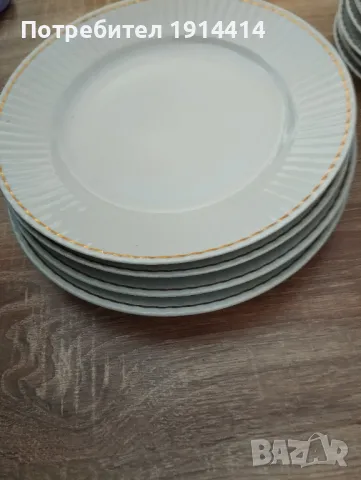 Порцеланови чинии различни размери, снимка 10 - Чинии - 49754524