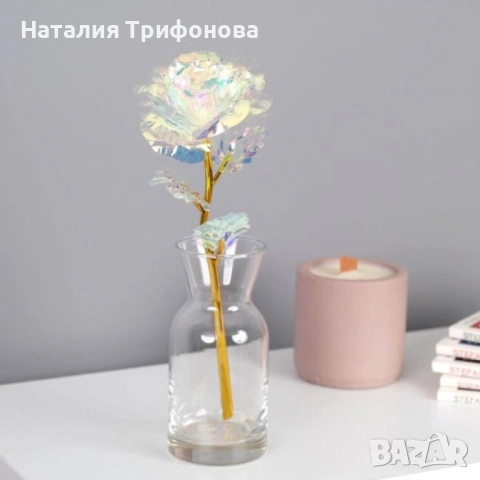 Роза в цветовете на дъгата – изискан подарък за любов и благодарност, снимка 4 - Подаръци за жени - 52878125