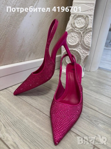 Обувки на висок ток