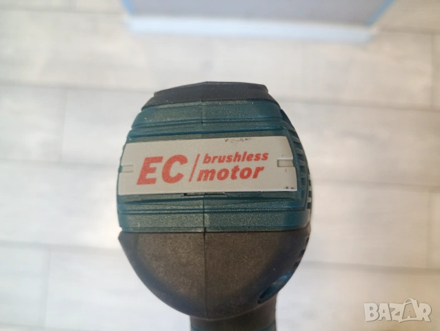 Bosch GDS 18V-300 ABR ударен гайковерт 300 Nm 1/2, снимка 6 - Винтоверти - 54213120