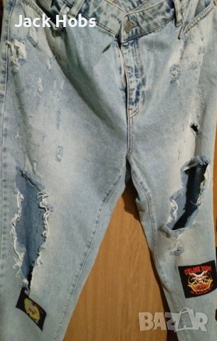 Дамски дънки /накъсани с нашивки , снимка 7 - Дънки - 54142636