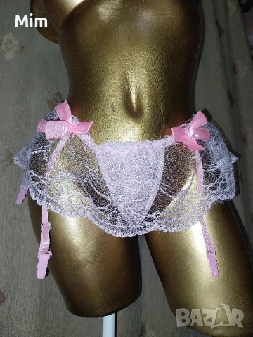 S/M  Розова прашка с колан и жартиери за чорапи 