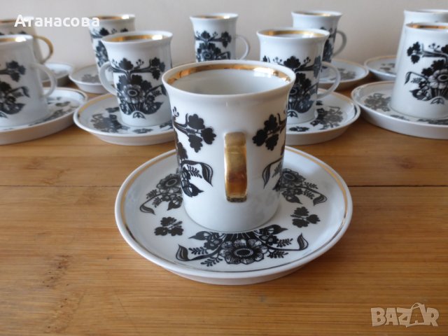 Сервиз за кафе български прозрачен порцелан 1970 г, снимка 3 - Сервизи - 44247692