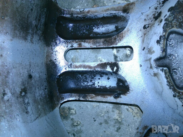 Продавам 3 броя оригинални лети джанти РЕНО- 17 цола;4×100;6,5 j, снимка 7 - Гуми и джанти - 36571351