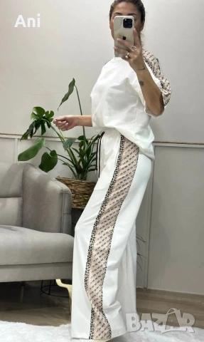 Луксозни екипи Guess , снимка 2 - Спортни екипи - 54272877