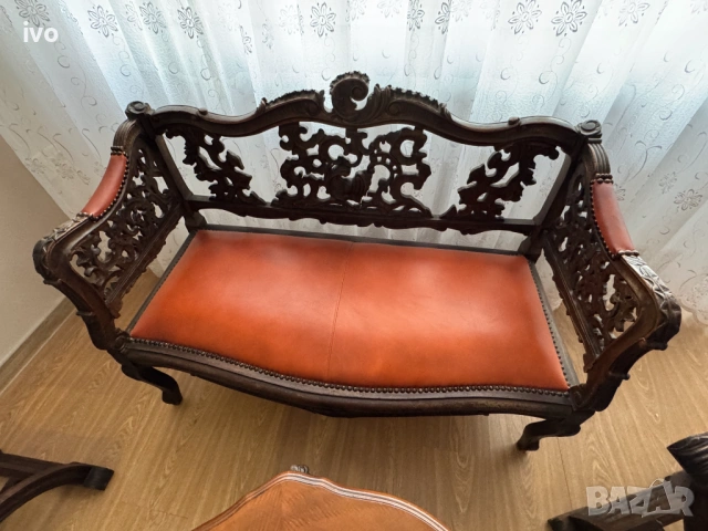 Антикварна гарнитура с масичка, снимка 3 - Дивани и мека мебел - 53058681