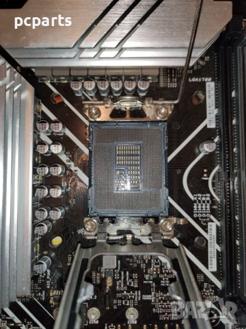 Дъно Asus Z690 P D4 (BIOS проблем), снимка 3 - Дънни платки - 54256060