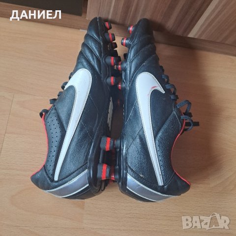 Оригинални Футболни обувки Nike Tiempo Legend 4 номер 42 2/3, снимка 5 - Футбол - 44472523