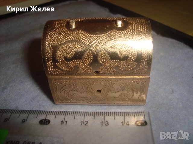 СТАРА РУСКА ПОЗЛАТЕНА ОРНАМЕНТИРАНА РЕТРО КУТИЙКА за БИЖУТА Тип РАКЛИЧКА 32229, снимка 3 - Антикварни и старинни предмети - 38258813
