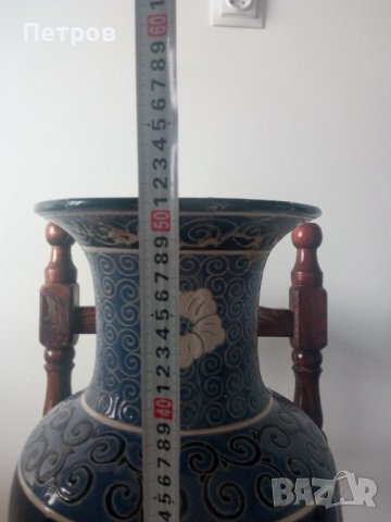 Продавам голяма,стара и красива, китайска ваза(гърловината-забележка), снимка 3 - Колекции - 39728380