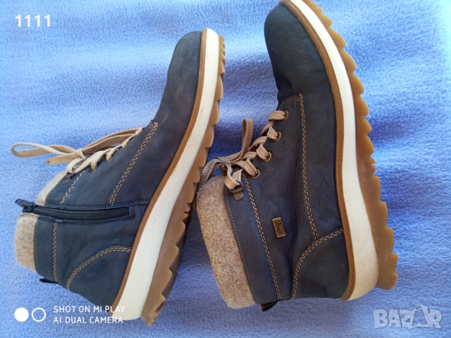 Непромокаеми боти Remonte.