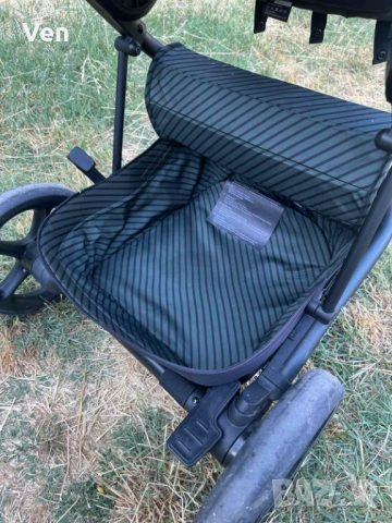 Бебешка количка Harvey 3 Premium Emerald Green, снимка 4 - Детски колички - 53902768