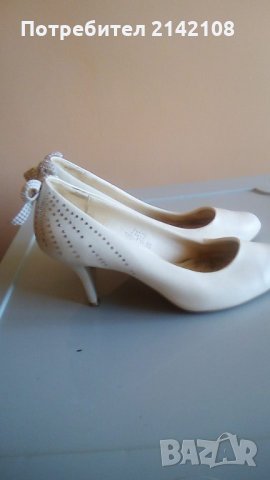 продавам дамски сандали и обувки , снимка 9 - Сандали - 29646957