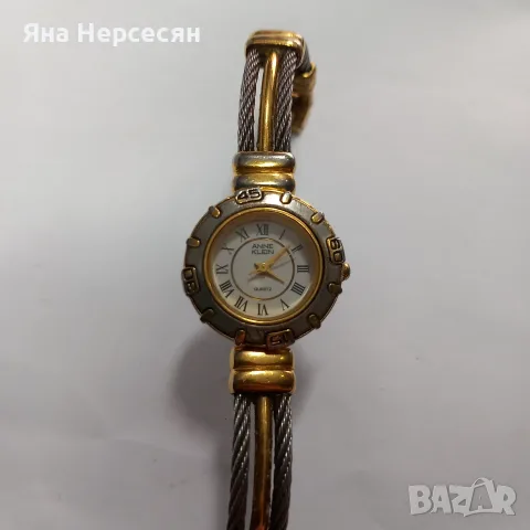 Дизайнерски дамски часовник 