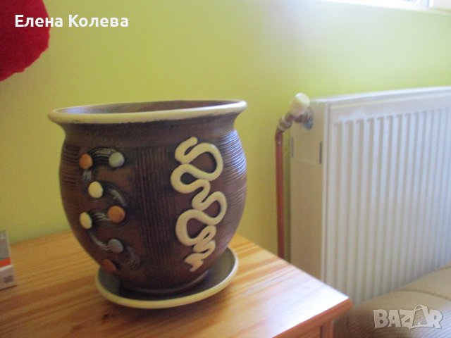 Саксия и кашпи, снимка 1