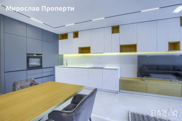 Продава се тристаен апартамент в квартал Лозенец, снимка 2 - Апартаменти - 44416735