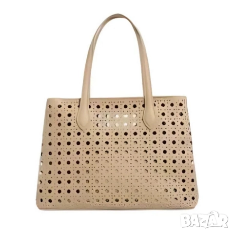 Модерна дамска чанта с перфорация, снимка 4 - Чанти - 52098224