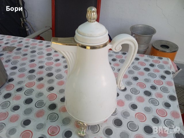 Немски термос 1 литър, снимка 2 - Аксесоари за кухня - 38443512