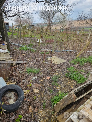 Къща с дворно място в гр.Каспичан кв.Калугерица, снимка 4 - Къщи - 54091767