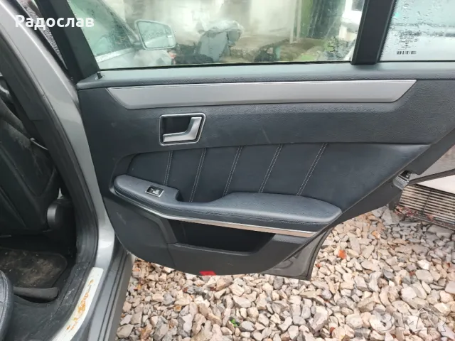 Салон от Мерцедес Е класа W212 седан фейса, снимка 7 - Части - 48444845