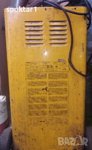 Професионална Стартерна количка 12 24 волта мощнозарядно 12/24 за акумолатори, снимка 2 - Аксесоари и консумативи - 42804852