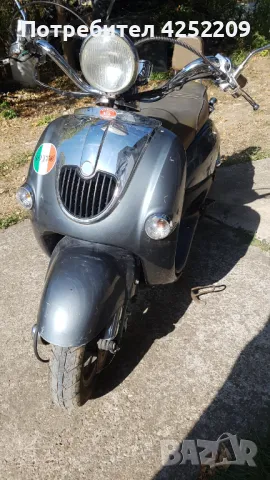 Galeri Btc Grande Retro Gt2 Скутер