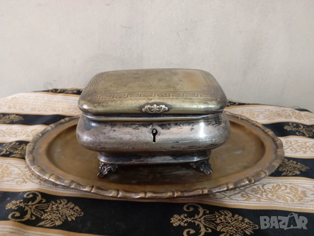 кутия за бижута с поднос арт деко