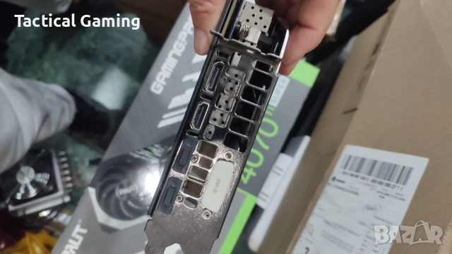 Видеокартата EVGA GTX 1080 Ti 11264MB GDDR5X, снимка 3 - Видеокарти - 53422739