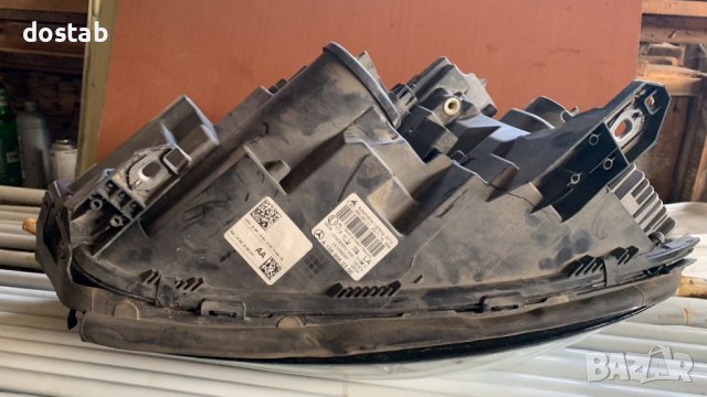 Фар Мерцедес w156 gla, снимка 2 - Части - 38302202