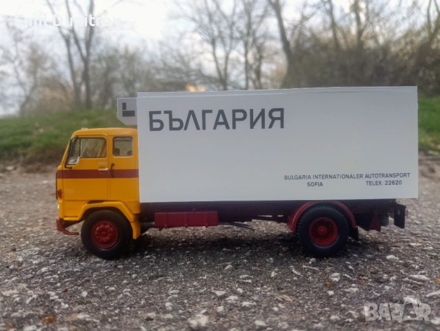 Умален модел на Volvo F89 в мащаб 1:43, снимка 2 - Колекции - 53989349
