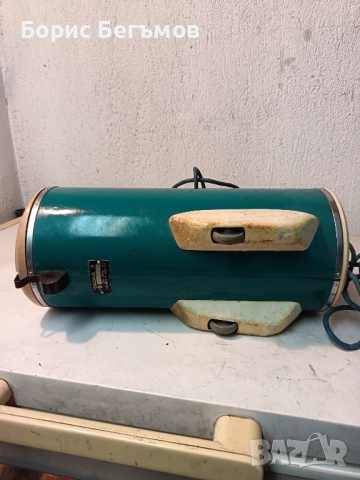 Ретро прахосмукачка Чайка-3 СССР - използвана, снимка 3 - Прахосмукачки - 52297025