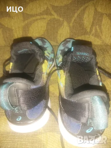 Дамски маратонки Asics , снимка 15 - Маратонки - 47784456