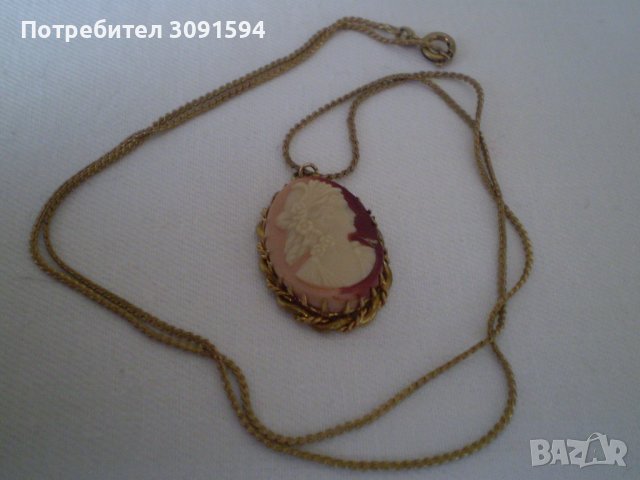 красив медальон Камея бронз 50те години , снимка 11 - Антикварни и старинни предмети - 36834248