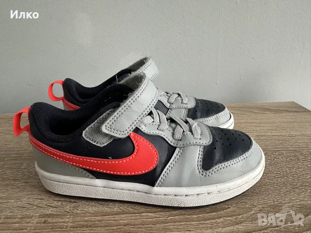 Маратонки Nike 28