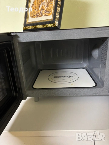 Микровълнова печка с грил Gorenje, снимка 3 - Микровълнови - 54282218
