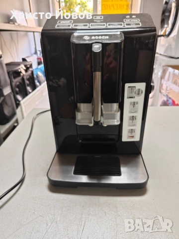 Кафе машина Bosch Vero Cup, снимка 3 - Кафемашини - 52489234