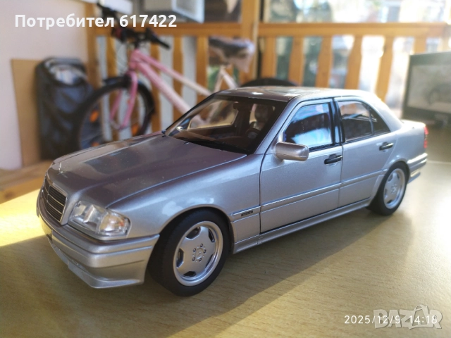 1:18 Метален модел на MERCEDES BENZ-C-CLASS C36 AMG (W202) Norev, снимка 3 - Колекции - 52708697