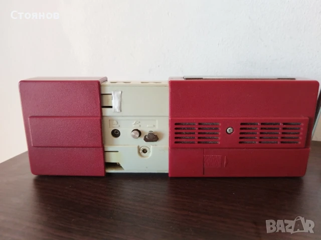 TELEFUNKEN TICCOLO 101 Germany, снимка 11 - Радиокасетофони, транзистори - 39528629