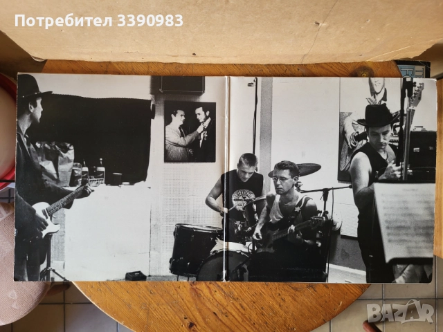 U2 -RATTLE AND HUM -ПЛОЧА, снимка 2 - Грамофонни плочи - 52911624