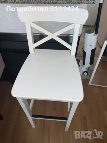 Продавам трапезни столове и бар стол IKEA, снимка 6 - Столове - 56104440