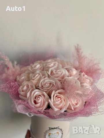 Кутия с рози 