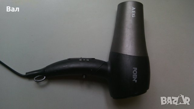 Сешоар AEG 2200 вата със сгъваема дръжка, снимка 2 - Сешоари - 42803342