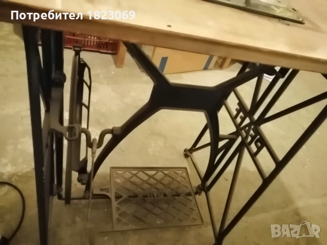 Шевна крана машина Pfaff, снимка 5 - Шевни машини - 52817226